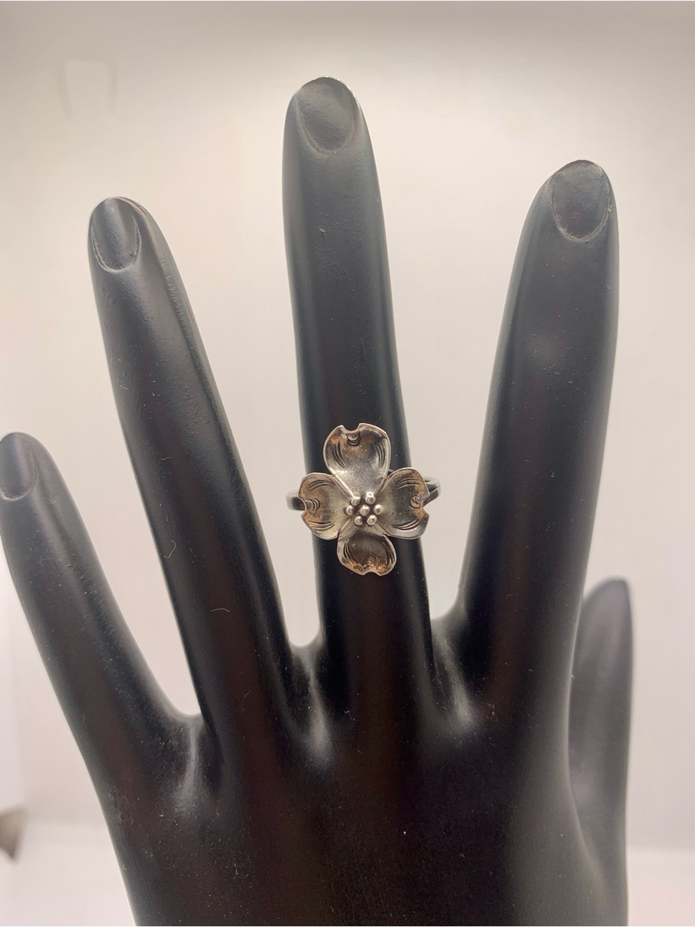 Sterling Silver Dogwood Flower Ring - Silver Floral Band